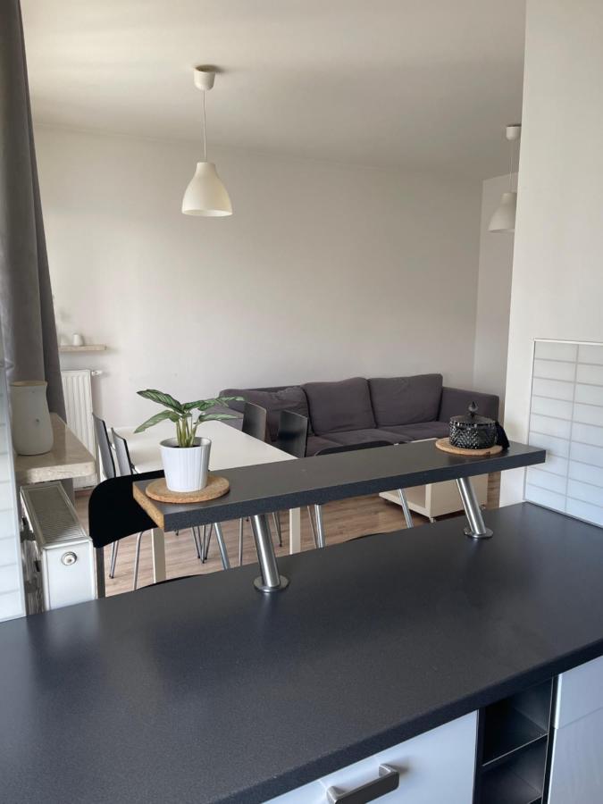 Apartament Obrzezna Airport Lejlighed Warszawa Eksteriør billede