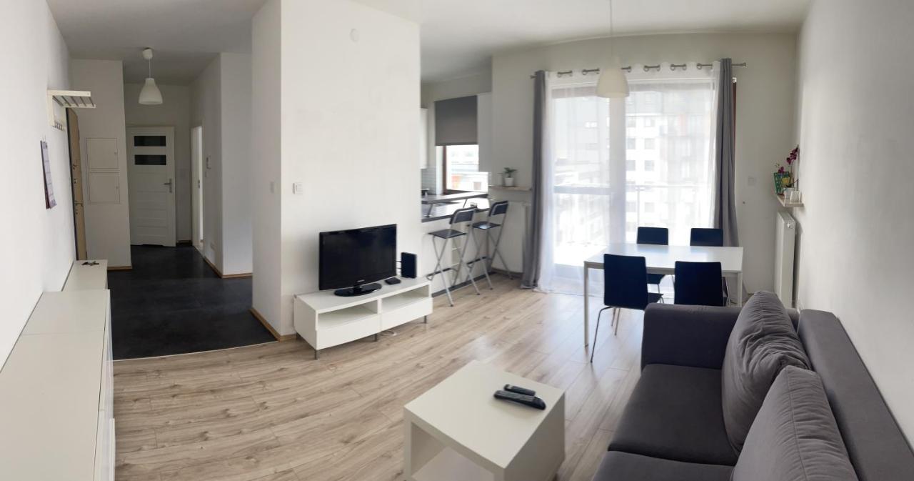 Apartament Obrzezna Airport Lejlighed Warszawa Eksteriør billede
